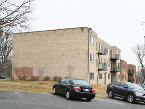 Clermont Apartments in Washington, DC - Building Photo - Building Photo