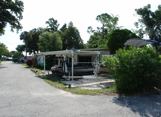 Palm Shores in Port Orange, FL - Building Photo - Building Photo