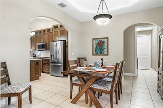 2817 SW 42nd Ln in Cape Coral, FL - Building Photo - Building Photo