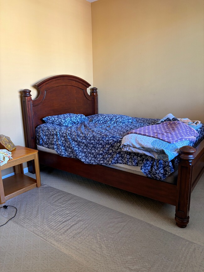 property at 5497 Bellevue Cir