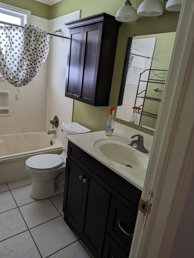 3016 Belmont Plz in Metairie, LA - Foto de edificio - Building Photo