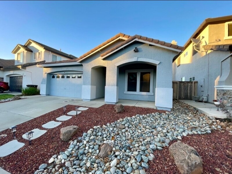 1784 Sevilla Dr in Roseville, CA - Building Photo