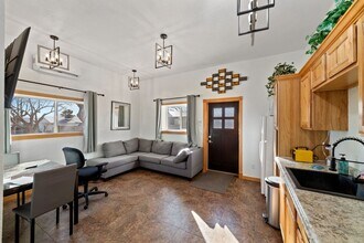 992 N 2050 E in Saint George, UT - Building Photo - Building Photo