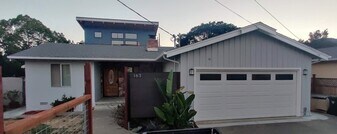 163 Deepstone Dr in San Rafael, CA - Building Photo