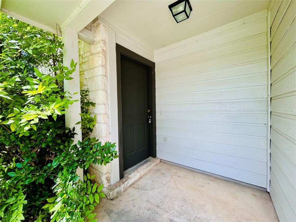 8508 Apple Carrie Cove in Austin, TX - Building Photo