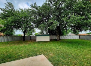 402 Highridge Cove in Killeen, TX - Building Photo - Building Photo