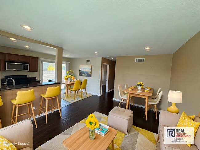 property at 1301 E Fairgrove Ave