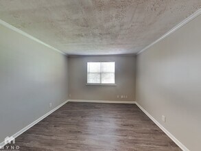 4963 McKinley Dr in Lula, GA - Building Photo - Building Photo