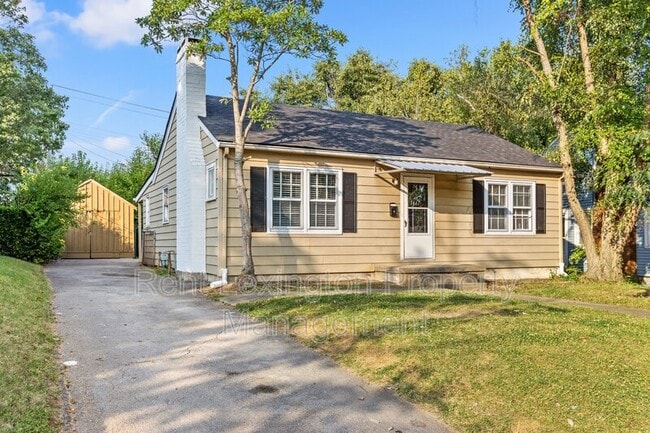 1617 Liberty Rd in Lexington, KY - Foto de edificio - Building Photo