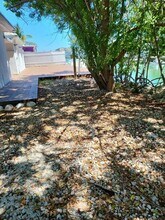 7707 Hawthorne Ave in Miami Beach, FL - Foto de edificio - Building Photo