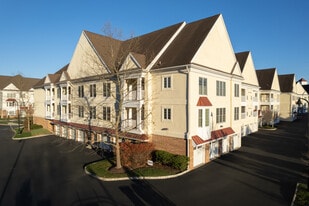 Meridian of Valley Square in Warrington, PA - Building Photo