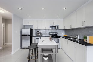 Beach Suites in Toronto, ON - Building Photo