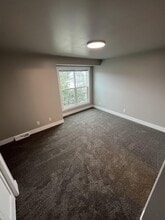 8002 Green Meadow Ct in Georgetown Township, MI - Building Photo - Building Photo