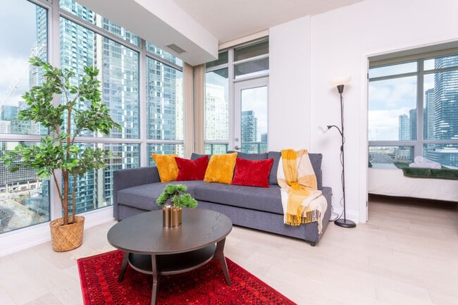 18 Yonge St, Unit SI ID1403779P