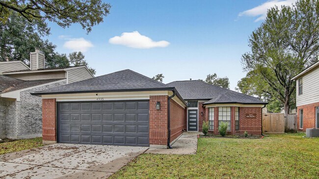 4935 Otter Peak Dr in Houston, TX - Building Photo - Building Photo