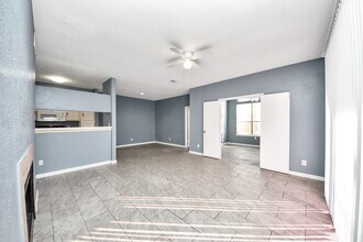 14550 Fonmeadow Dr in Houston, TX - Building Photo - Building Photo