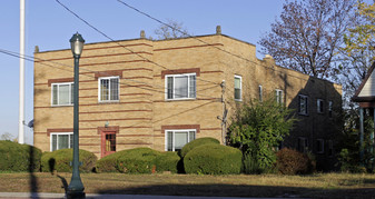 6033 Montgomery Rd Apartments