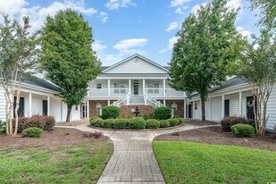 5056 Glenbrook Dr in Myrtle Beach, SC - Building Photo