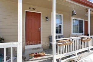 10537 W Maplewood Dr in Littleton, CO - Building Photo