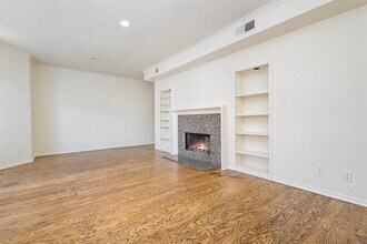 4040 Avondale Ave in Dallas, TX - Building Photo - Building Photo