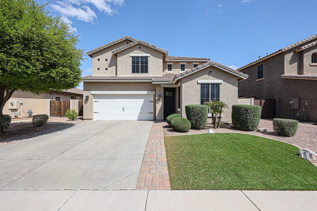 3372 E Ravenswood Dr in Gilbert, AZ - Building Photo