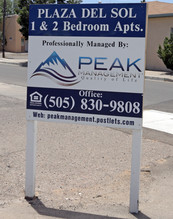 Plaza del Sol Apartments in Albuquerque, NM - Building Photo - Building Photo