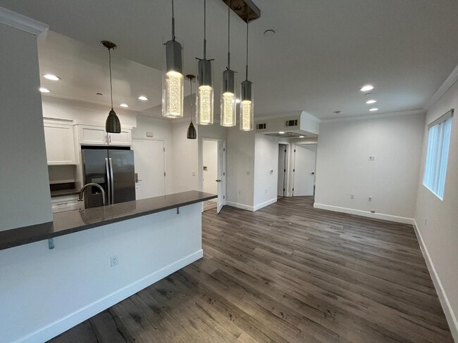 property at 14915 Roscoe Blvd