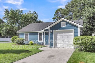 9870 Levenshall Dr in Ladson, SC - Building Photo