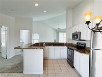 5430 Worthington Ln in Naples, FL - Foto de edificio - Building Photo