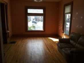 931 Westcott St in Syracuse, NY - Building Photo - Building Photo