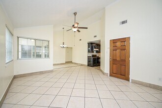 12718 Monaco Rd in Houston, TX - Building Photo - Building Photo