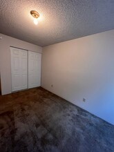 10522 Lake City Way NE in Seattle, WA - Building Photo - Building Photo