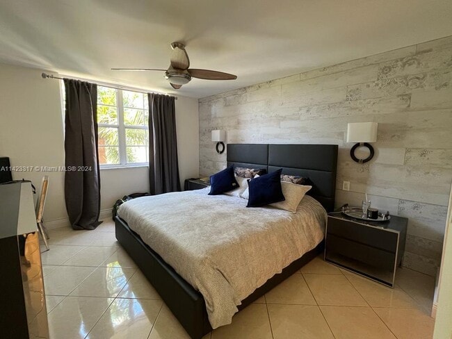 property at 19901 E Country Club Dr