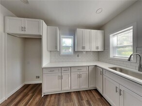 499 Woodlawn Ave NW in Atlanta, GA - Building Photo - Building Photo