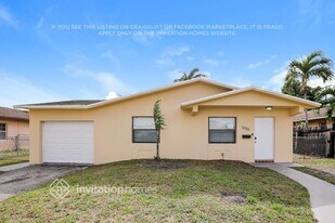 7440 Johnson St in Hollywood, FL - Building Photo