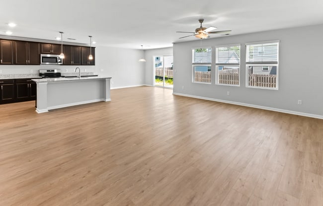 244 Justify Ave in Bloomingdale, GA - Building Photo - Building Photo