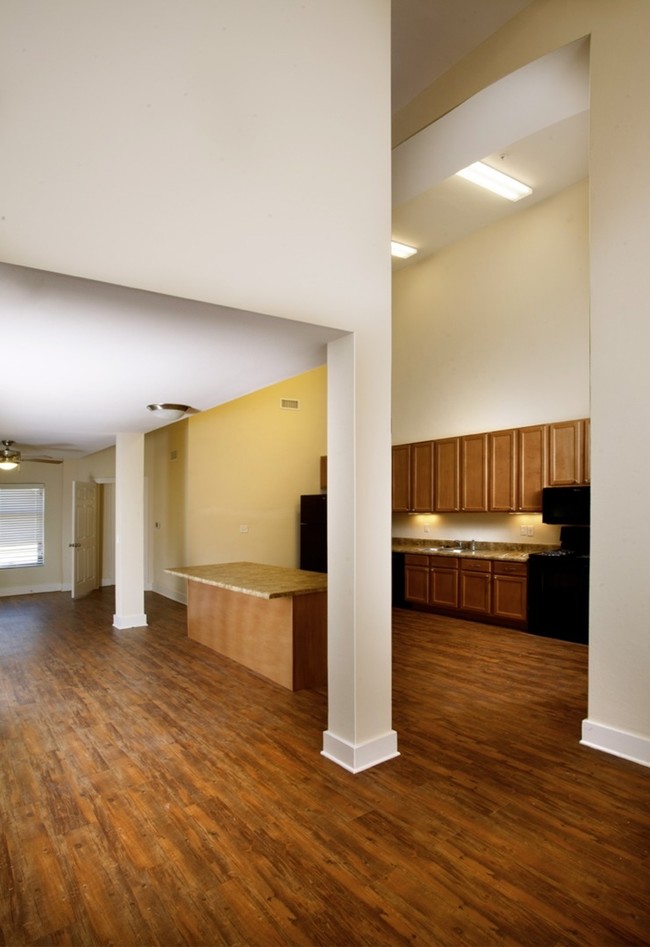 Blooms Apartments in Tallulah, LA - Foto de edificio - Interior Photo