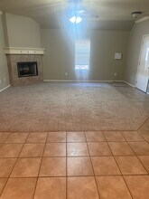 3705 Matthew Dr in Yukon, OK - Building Photo - Building Photo