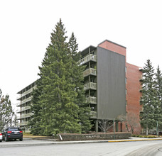 Rutland House in Calgary, AB - Building Photo - Building Photo