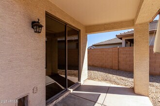 11187 W Almeria Rd in Avondale, AZ - Building Photo - Building Photo