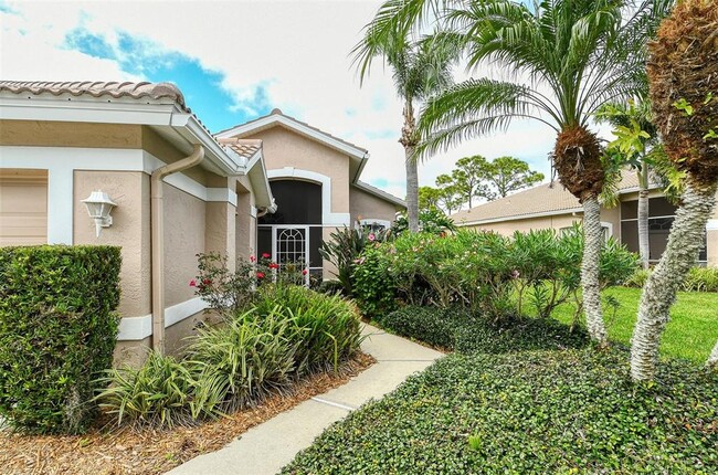 9480 Forest Hills Cir in Sarasota, FL - Foto de edificio - Building Photo