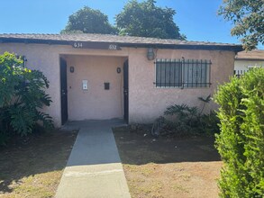 632 E 107th St in Los Angeles, CA - Building Photo - Building Photo