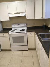 21913 Lake Forest Cir in Boca Raton, FL - Foto de edificio - Building Photo