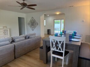 516 E Whitney Dr in Jupiter, FL - Building Photo - Building Photo