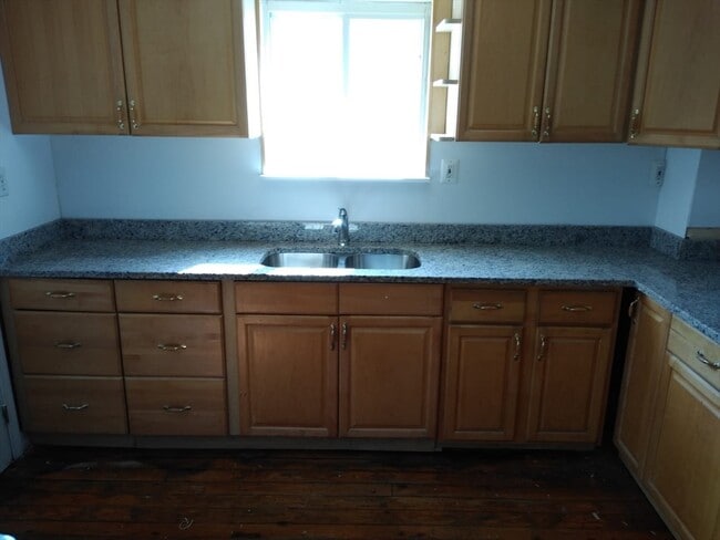 227 Main St in Blackstone, MA - Building Photo - Building Photo