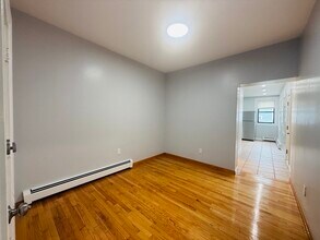 183 Windsor St in Cambridge, MA - Building Photo - Building Photo