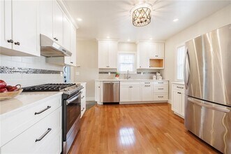 46 Whiteford Rd in Rochester, NY - Building Photo - Building Photo
