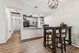 2101 W Cherry St in Tampa, FL - Building Photo - Building Photo