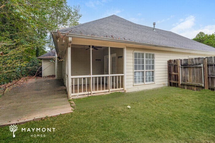 4010 Falliston Dr in Helena, AL - Building Photo
