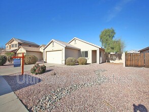 15442 W Lisbon Ln in Surprise, AZ - Foto de edificio - Building Photo